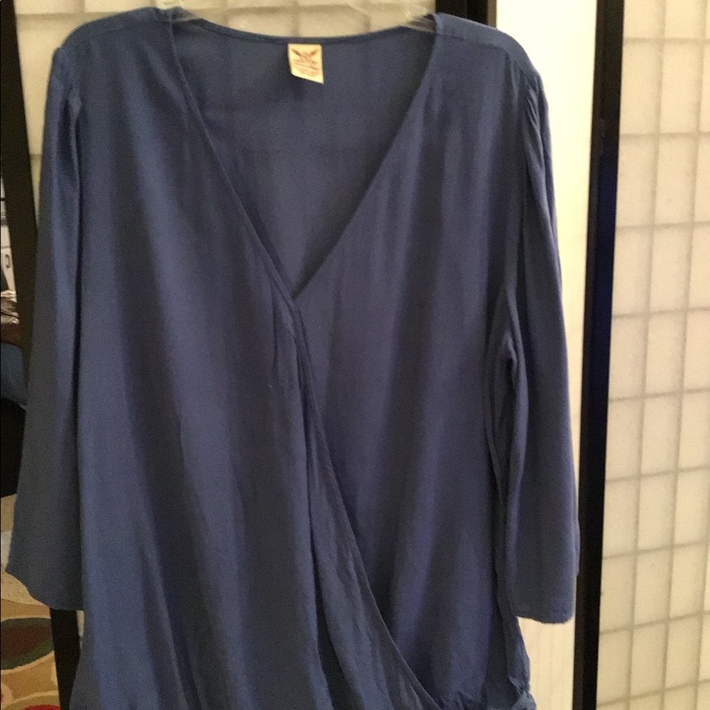 Blue Work blouse size 2x(18w-20W. Machine wash